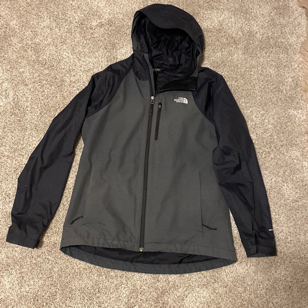 black and grey the north face dry vent ski jacket